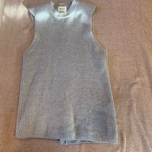 Wilfred 100% wool gray tank top sweater